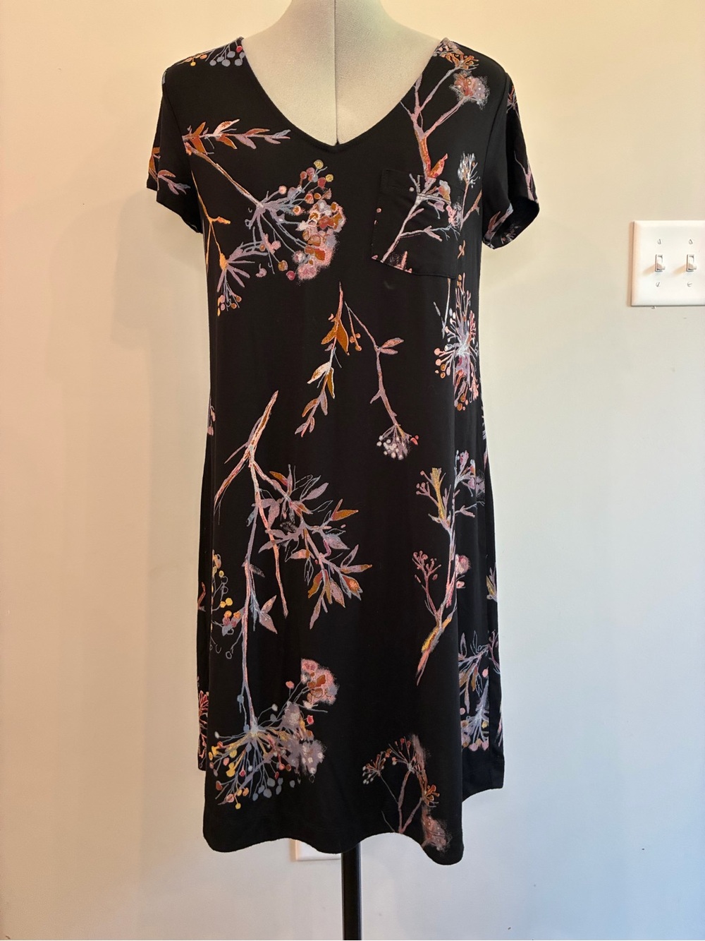 Soma Black Floral V-Neck Nightgown 0074